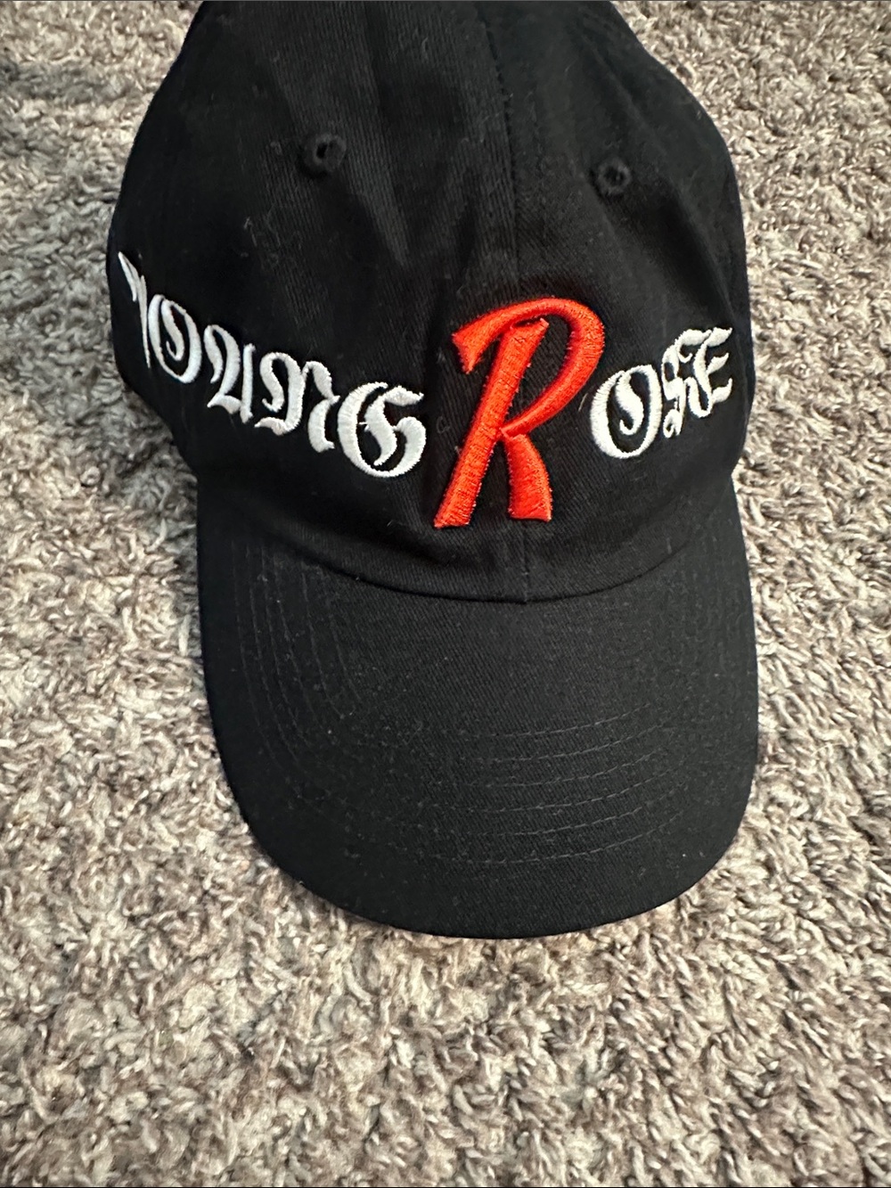 YRising Rose Black Baseball Cap with Red 'R' - Picture 5 of 7